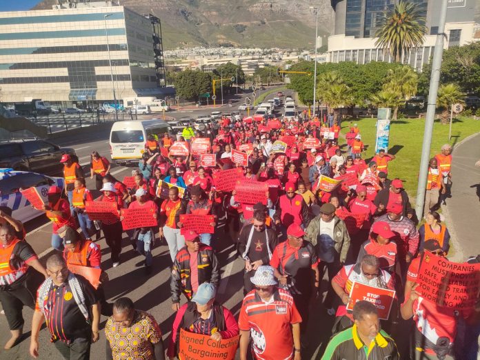 COSATU Gives City of Cape Town Seven-Day Ultimatum Over Soaring Living Costs